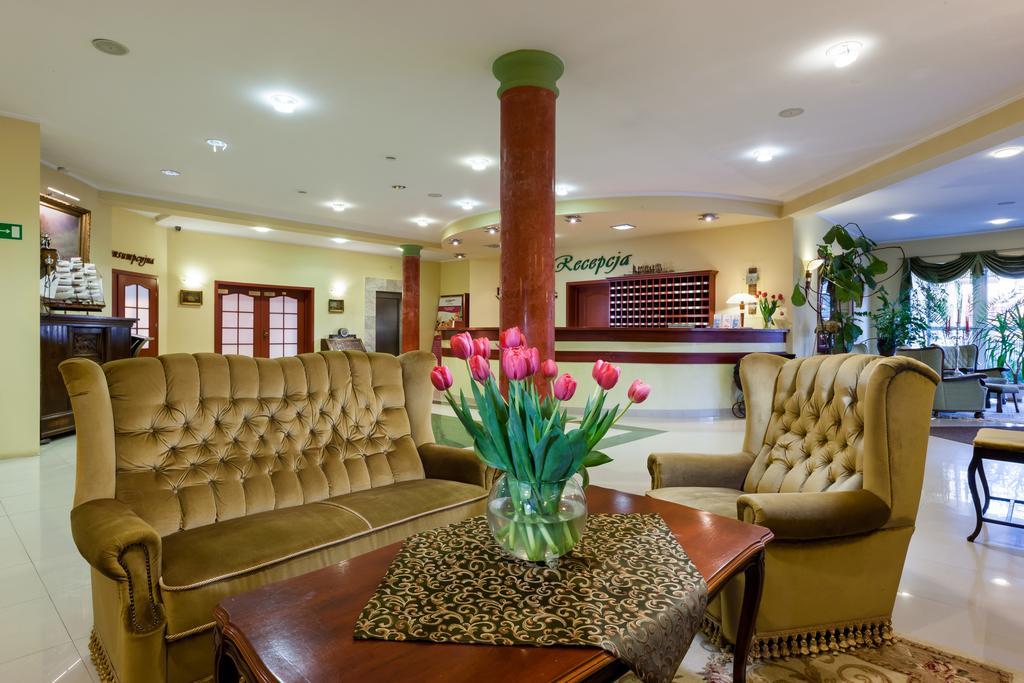 Bursztyn - Bernstein Spa & Wellness Dąbki Esterno foto