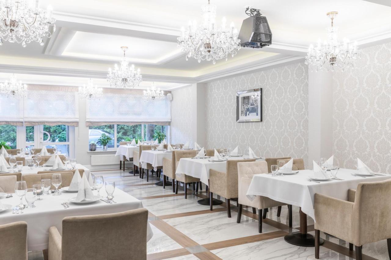 Bursztyn - Bernstein Spa & Wellness Dąbki Esterno foto